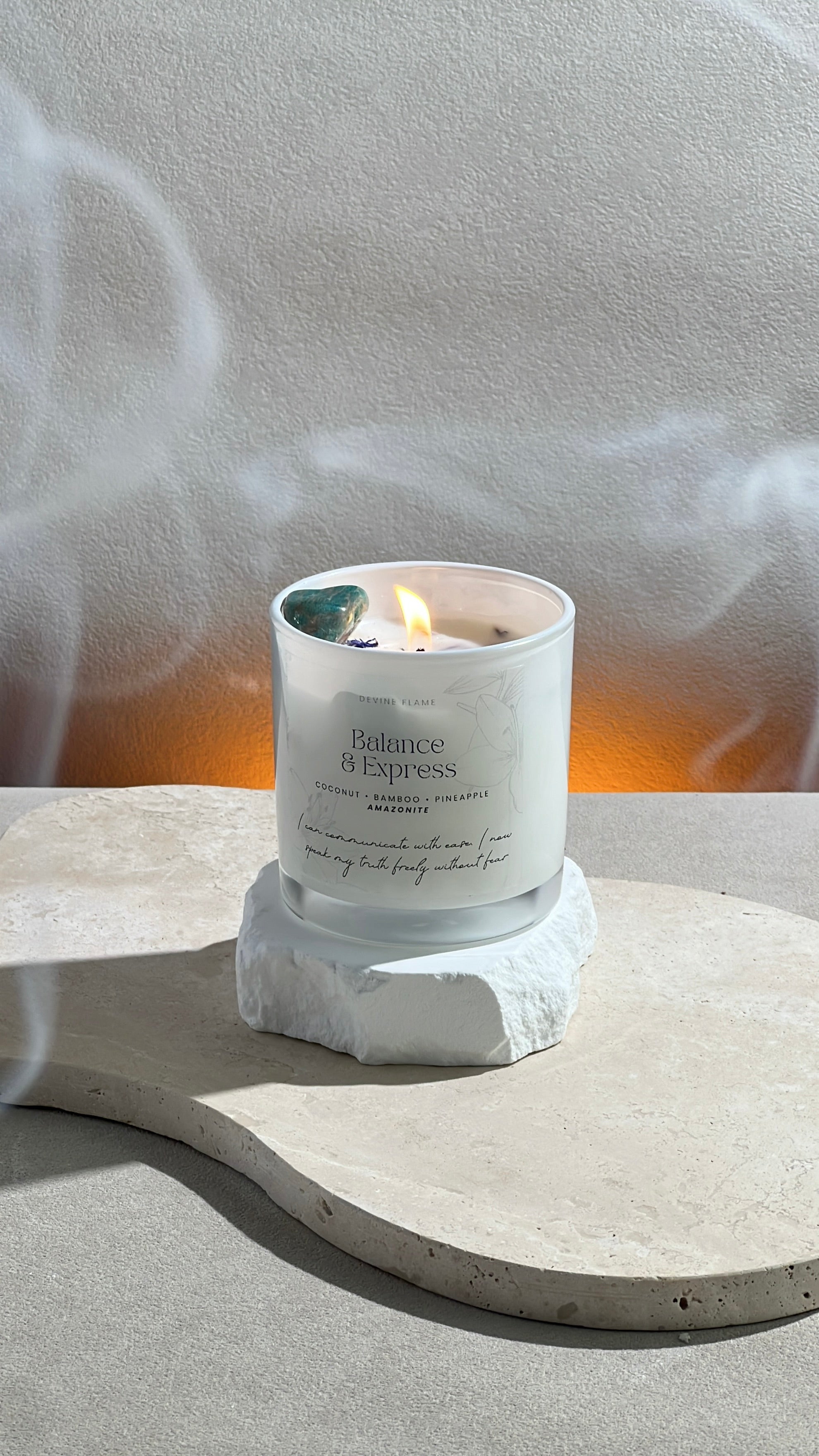 Balance & Express / pineapple • bamboo • coconut milk