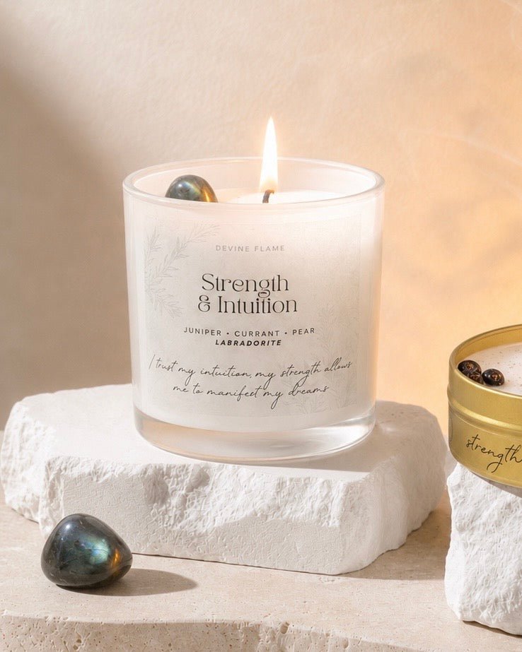 Strength & Intuition / juniper • pear • cedar • currant - Devine FlameSI8
